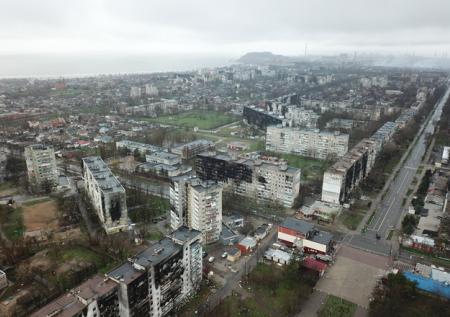 Власти ДНР не подтвердили версию авиаудара по драмтеатру в Мариуполе