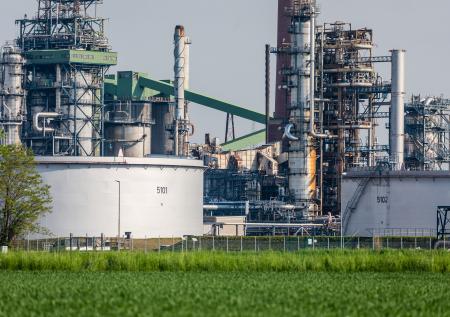 В Госдуме объяснили, почему Европа вынуждена покупать российскую нефть