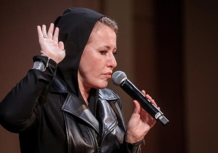 «Слушаешь «Тату» — на рудники»: Собчак ужаснулась запрету ЛГБТ