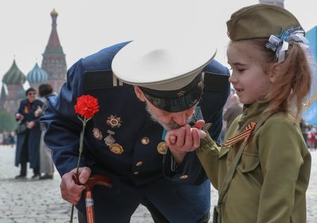 Слово «ветеран» предложили писать с заглавной буквы