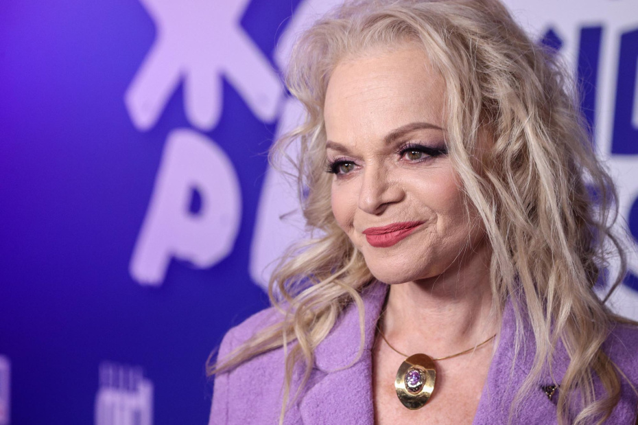 Лариса Долина