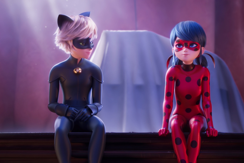Кадр из анимационного фильма  «Леди Баг и Супер-Кот: Пробуждение силы»