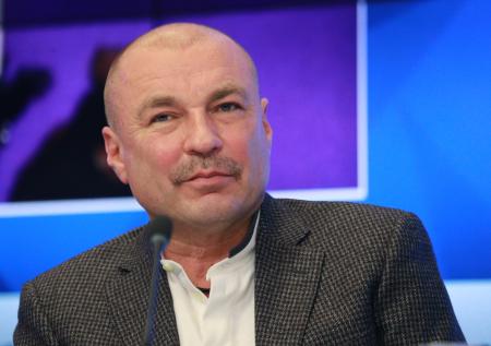 «Пора уже. Скоро и замуж, и детей заводить»: Жулин о фотоссесии Медведевой