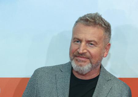 Агутин и Jony перепели друг друга, Элджей, Монеточка: музыкальные новинки
