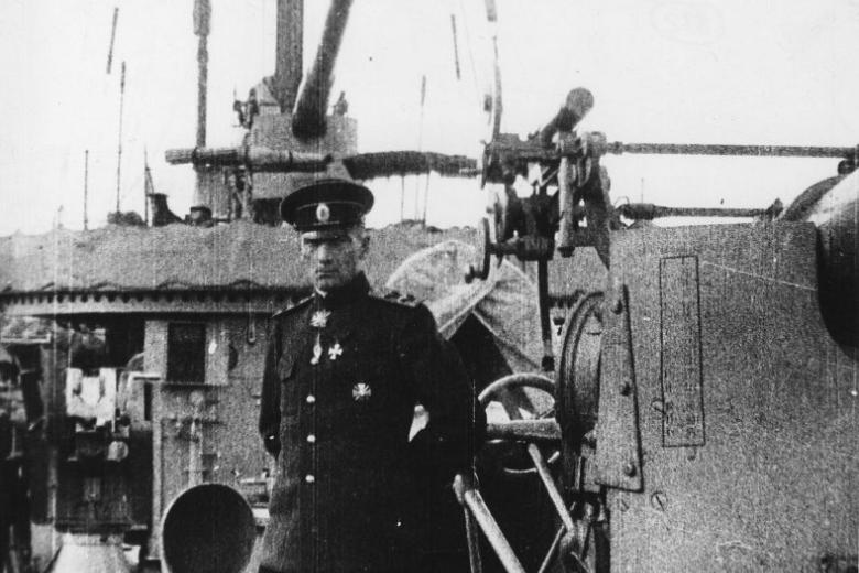 Вице-адмирал Колчак на боевом корабле. Июль 1916 года