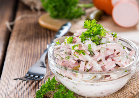 Готовим аппетитный новогодний салат из 3 ингредиентов