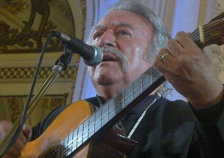 Умер автор гимна Латинской Америки Сесар Иселья