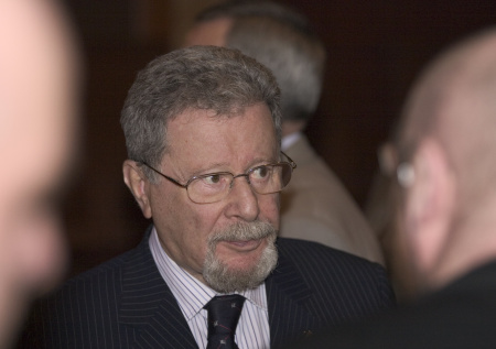 «Пример для настоящих адвокатов»: юрист Кучерена высказался о смерти Падвы