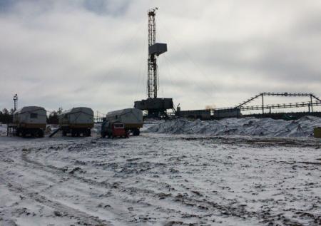 В ЯНАО прорвало трубопровод на нефтяном месторождении