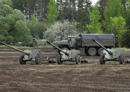 Названа причина невидимости пушки МТ-12 для ВСУ
