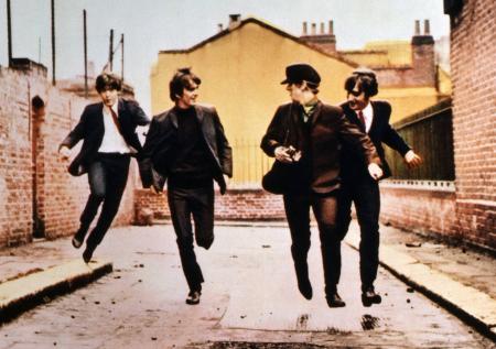 Строитель нашёл набросок оформления «магического» пианино The Beatles