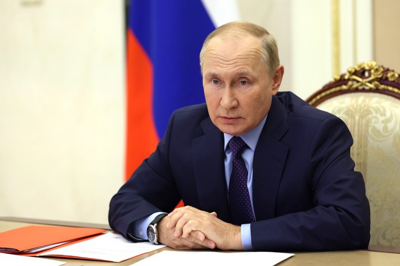 Владимир Путин