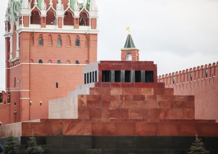 Сколько лет Ленин лежит в мавзолее, когда похоронят Ленина?