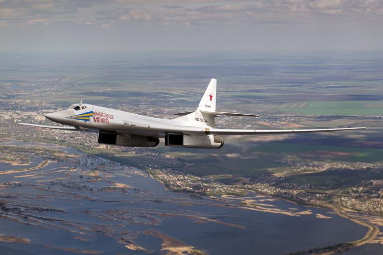 Ракетоносец Ту-160