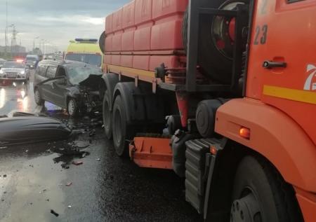 Один человек погиб и пятеро пострадали в столкновении автомобилей в Реутове
