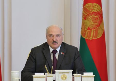 Лукашенко решил оказать помощь США