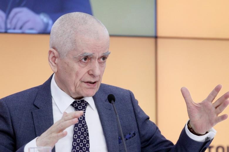 Геннадий Онищенко