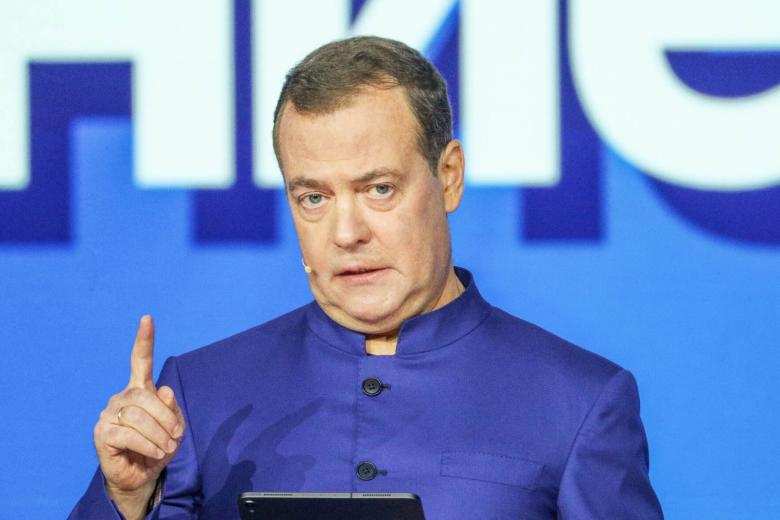 Дмитрий Медведев