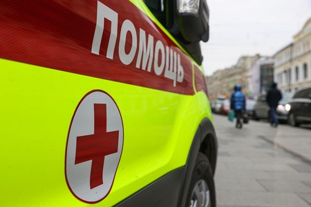Восьмилетней девочке сломали ногу во время оздоровительного массажа