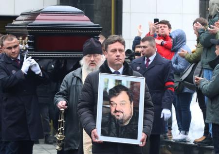 Откровения Радимова, слова Стриженовой: как простились с Василием Уткиным