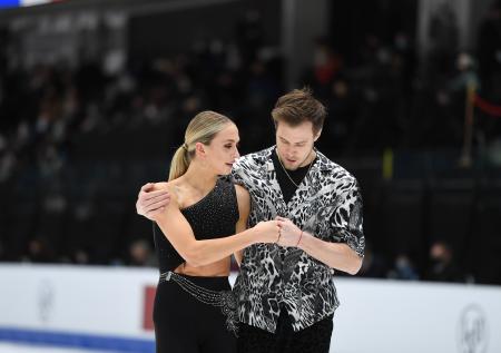Фигуристы Синицина и Кацалапов стали двукратными чемпионами Европы