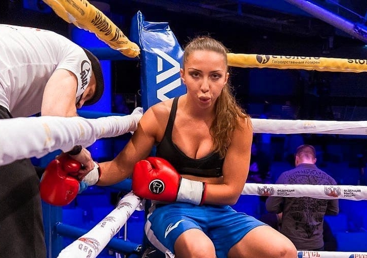 Ангелина Семенова