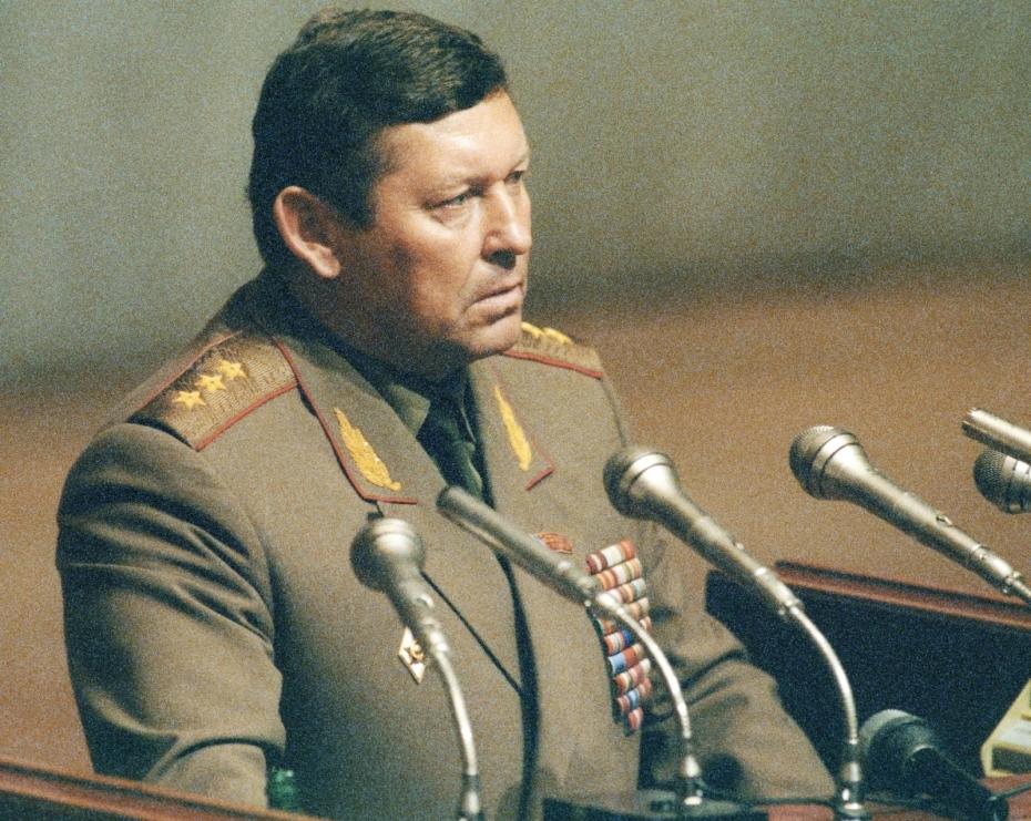 Министр обороны РСФСР Константин Кобец, 1991 год