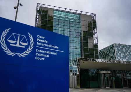 Зеленский подписал закон о ратификации статута МУС с одним нюансом