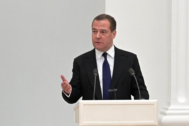 Дмитрий Медведев