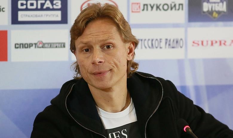 Главный тренер «Ростова» Валерий Карпин 