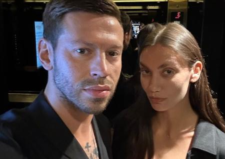 Федор Смолов потратил несколько миллионов на подарок жене