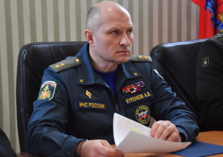 Куренков прибыл на Кубань для контроля ситуации в Туапсе