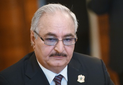 Маршал в опале: связь Хафтара с США сыграла с ним злую шутку