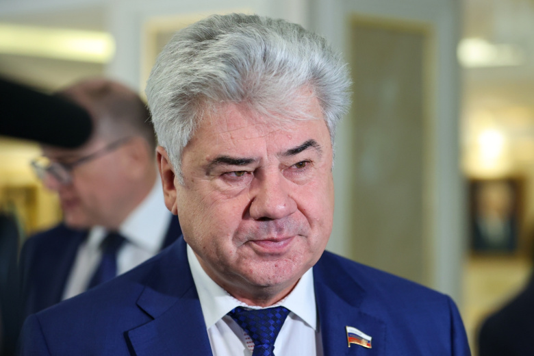 Глава оборонного комитета Совфеда Виктор Бондарев