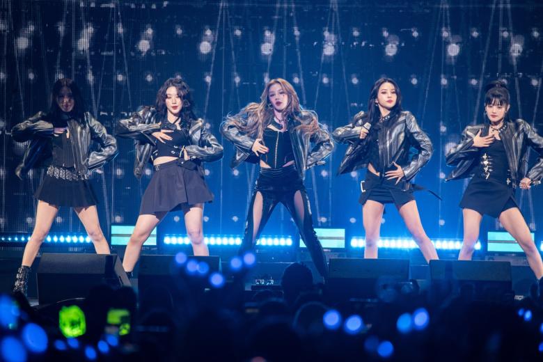 Группа (G)I-DLE