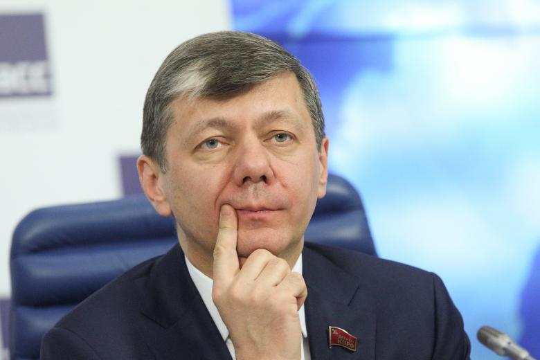 Дмитрий Новиков