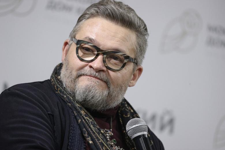 Александр Васильев