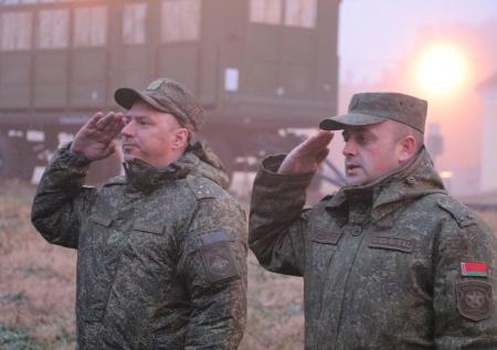 ВС Белоруссии взяли под охрану железнодорожные объекты на границах