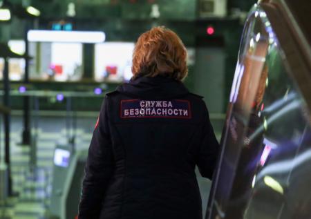 Движение на ветке московского метро остановлено из-за человека на путях