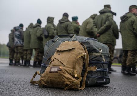 Военнослужащий «попал в плен», чтобы разыграть девушку