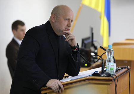 Турчинов заявил о финансировании России Украиной