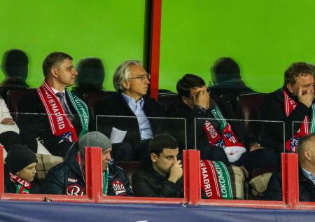 Сроки возобновления чемпионата по футболу должны определить власти РФ