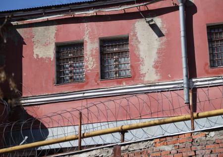 Юрист Асламазов: вор в законе Осетрина-младший пропал из СИЗО