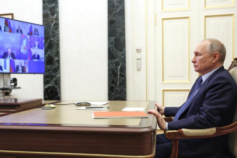 Президент РФ Владимир Путин. Совещание с постоянными членами Совета безопасности