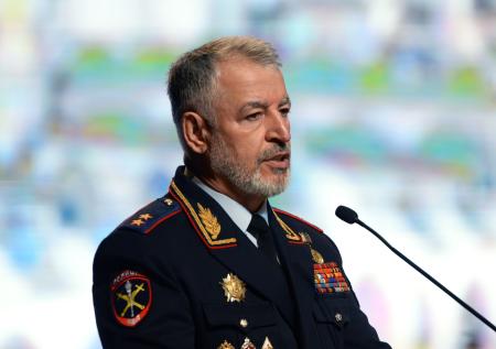Глава МВД Чечни рассказал о связи Ельцина с лидером сепаратистов Дудаевым