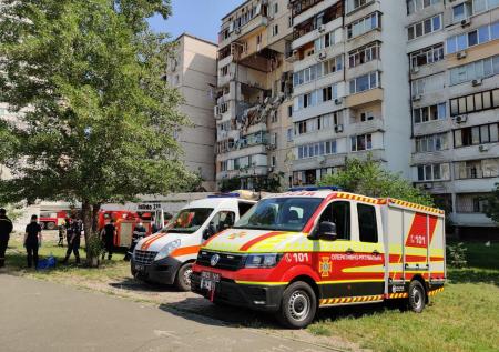 Глава МВД Украины: взрыв в многоквартирном доме в Киеве может быть терактом