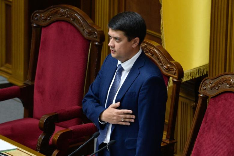 Председатель Верховной рады Украины Дмитрий Разумков на первом заседании девятого созыва Верховной рады Украины в Киеве