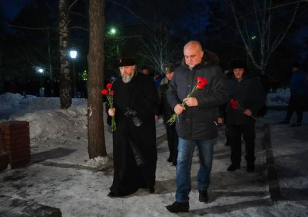 Панихида по погибшим на «Листвяжной» началась во всех храмах Кузбасса