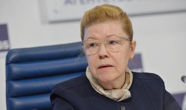Сенатор Елена Мизулина