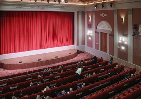 Глава Объединенной киносети дал советы по спасению российской киноотрасли